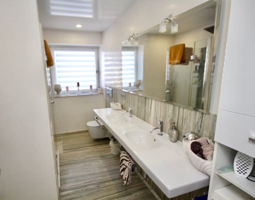 Badezimmer -Erdgeschoss-