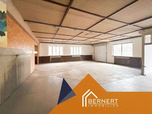 Hallenfläche mit Anlieferung