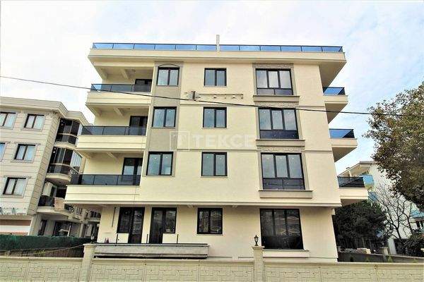Apartments with Nature View Near the Sea in Yalova Çınarcık