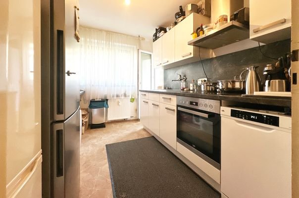 Küche mit zusätzlichem Balkon