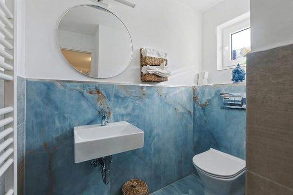 Gäste - WC Erdgeschoss