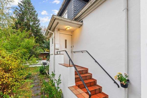 Eingangsbereich zur Dachgeschosswohnung