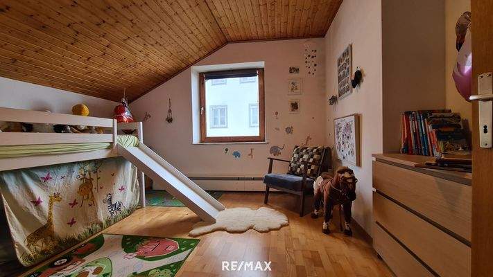 Kinderzimmer OG