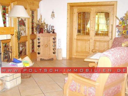 Diele mit Kamin Ansicht 2