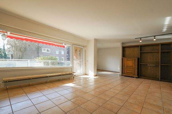 ca. 38 m² großes Wohnzimmer