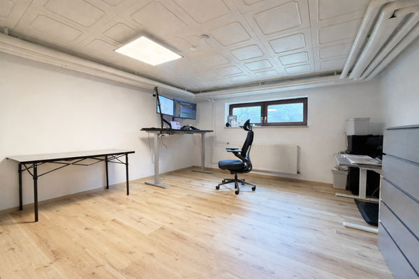 Arbeitszimmer Keller beheizt