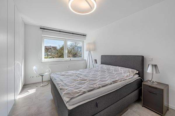 Uneinsehbares, diskret gelegenes Schlafzimmer