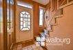 Eingangstür und Treppe