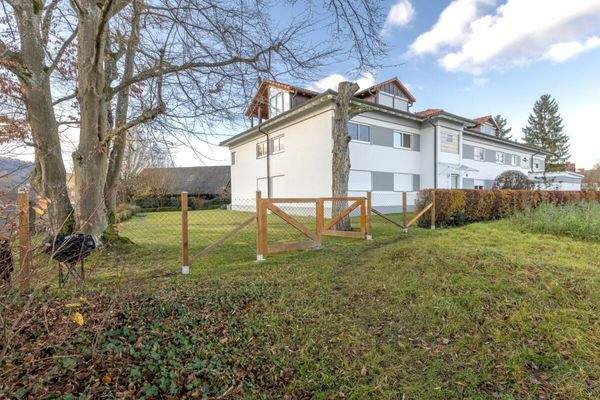 Das private Grundstück am Rhein