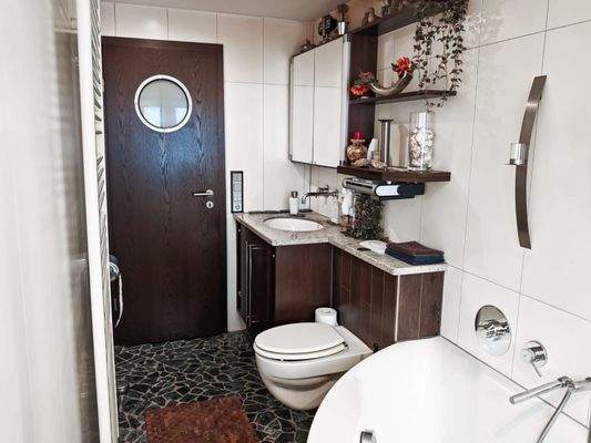 Badezimmer Dachgeschoss