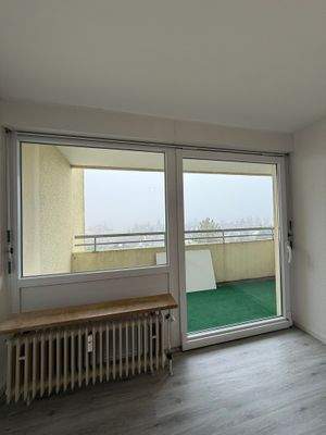 Schlafzimmer mit Balkonzugang