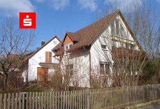 Seitenansicht und Garten