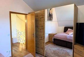  stilvolles Schlafzimmer.jpg