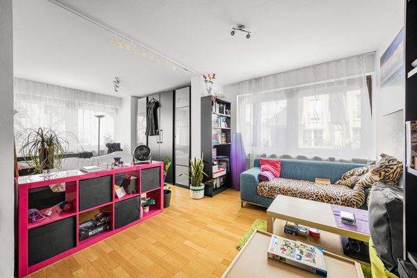 Wohn- & Schlafbereich Wohnung OG links