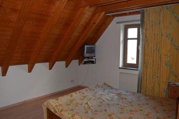 WHG 2 - 1. OG Schlafzimmer