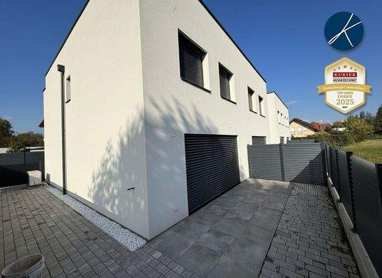 Moderne Doppelhaushälfte mit großen Terrassen & Top Ausstattung!