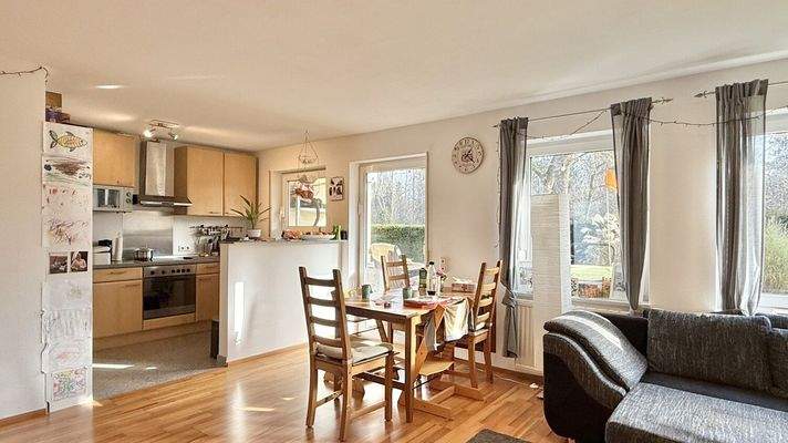 Wohnzimmer/Küche (ELW)