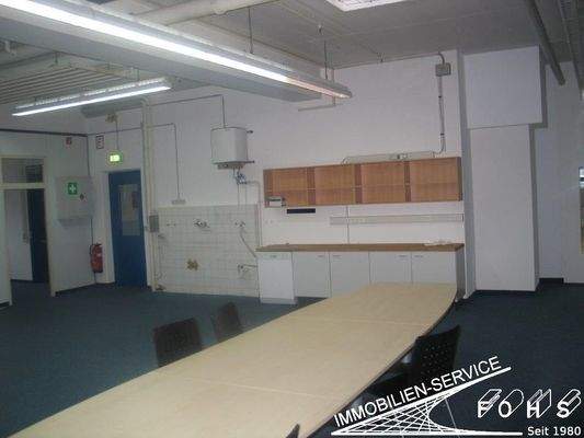 Frickenh.Prod.-Büro 1.568 m² 1.OG Foto 6