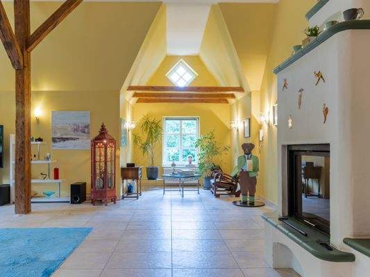 Wohnzimmer mit Erker