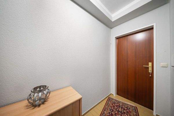 Flur zur Einliegerwohnung