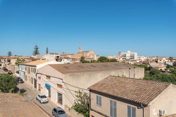 Blick auf die Kirche