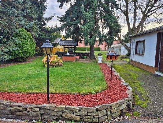 Garten Blick vom Haus