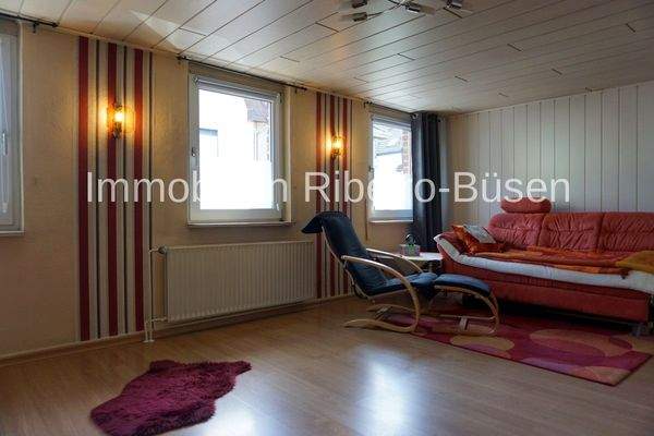 Das große Zimmer im Hauptgebäude (OG)