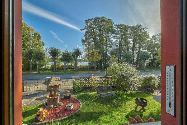 Seeblick vom Wohnzimmer