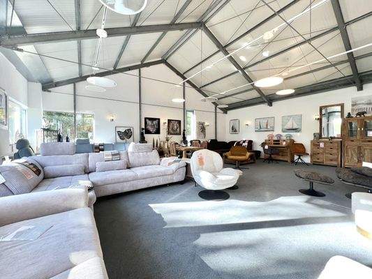 Die Ausstellungshalle von innen