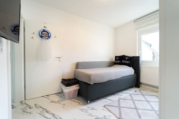 Homeoffice/Schlafzimmer