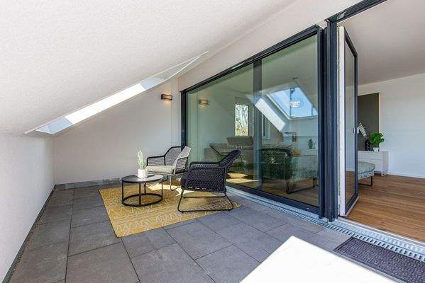 geschützter Terrassenbereich