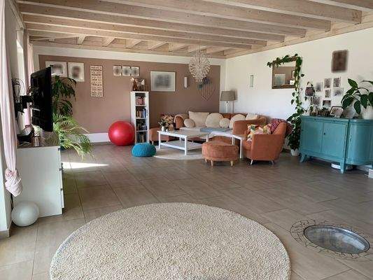 Wohnzimmer 1. Wohneinheit EG