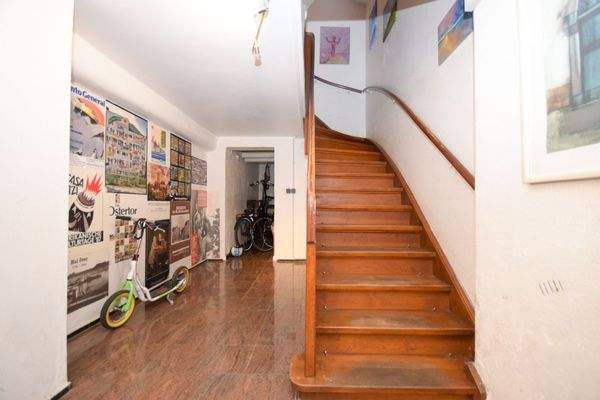 Treppenhaus EIngangsbereich