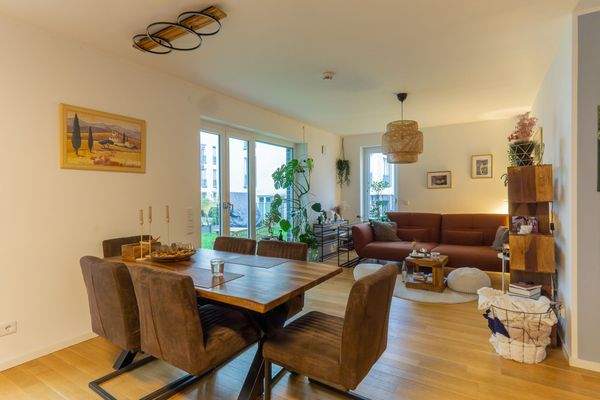 Wohn- und Essbereich 