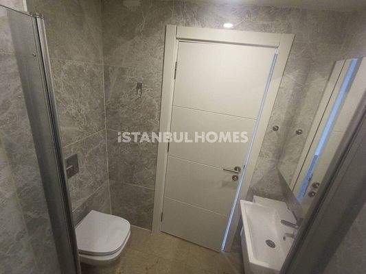 1-Bedroom Flat with Open-Plan Kitchen in DKY On Kağıthane