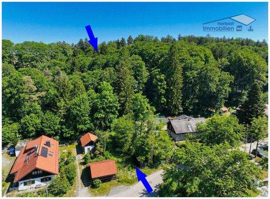 Sehr schönes Grundstück mit Wald