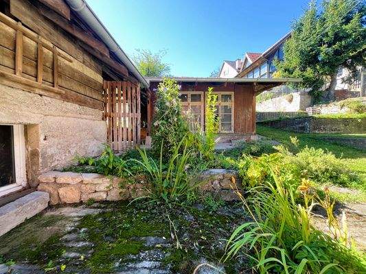 Aussen Gartenhaus.jpg