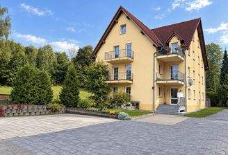 Vorderansicht Haus 2