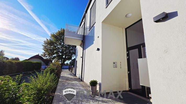 16 Hauseingangstüren