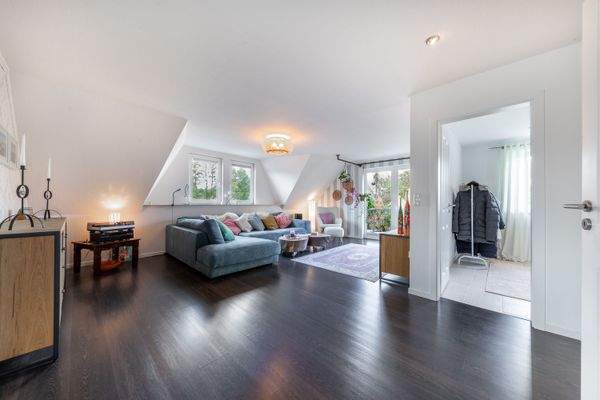 DI - Forbes Global Properties_11