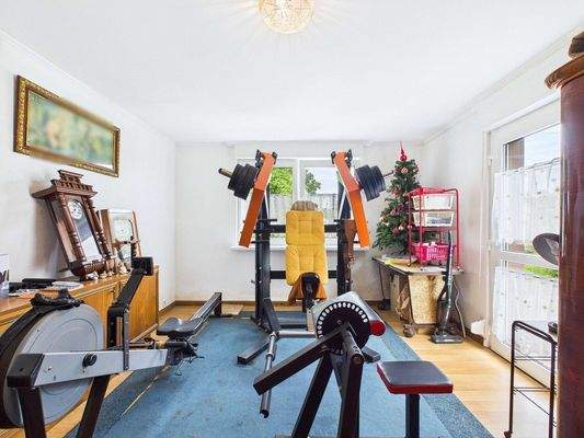 Baugrundstück mit Bungalow in Saarbrücken 