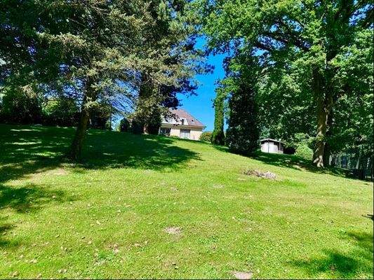 Gartenansicht auf Haus