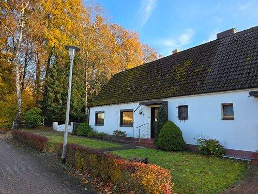 Grün und ruhig - mit unverbaubaren Nachbargrundstück