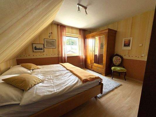 OG Schlaf- o. Gästezimmer