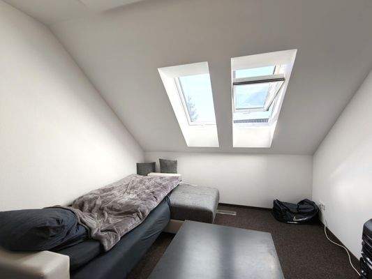 Kinderzimmer 2 / Arbeiten - Haus rechts