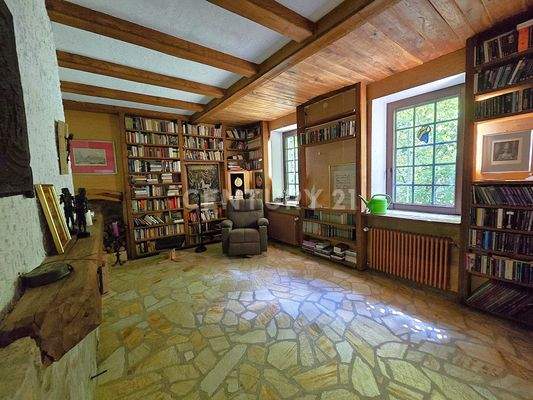 Kaminzimmer & Bibliothek im Erdgeschoss