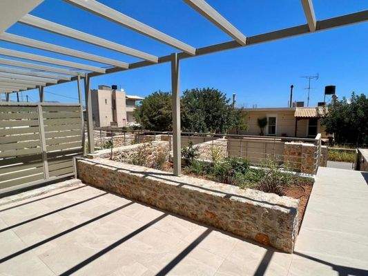 Kreta, Ammoudara: Reihenhaus mit Meerblick bei Agios Nikolaos zu verkaufen