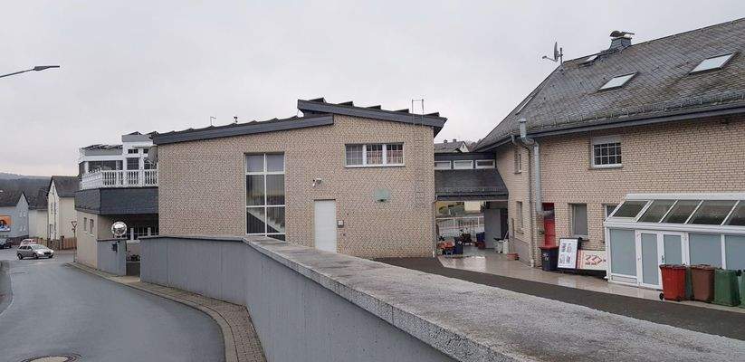 50 Hinterhof Metzgerei.jpg