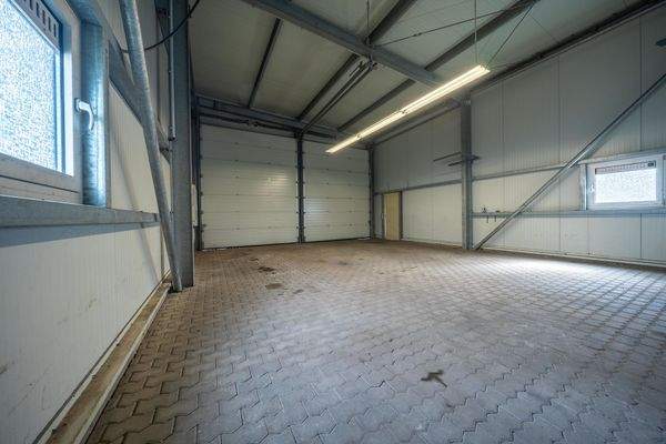 REMAX_F_VBiwer_Roemerstr_Gewerbeobjket_Merzig_03042020-1