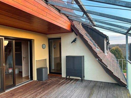 14 Überdachter Balkon im DG.jpg